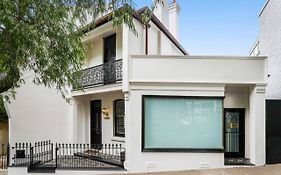 Paddington House Beautiful 2 Bedroom Terrace